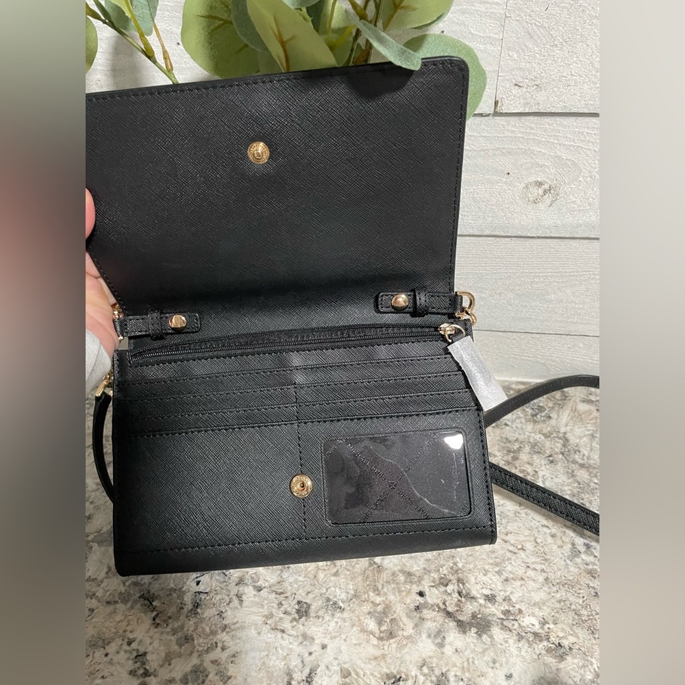 ✨Michael Kors Jet Set Charm Small Phone  Crossbody• Black •Great Condition ✨ - Picture 7 of 11